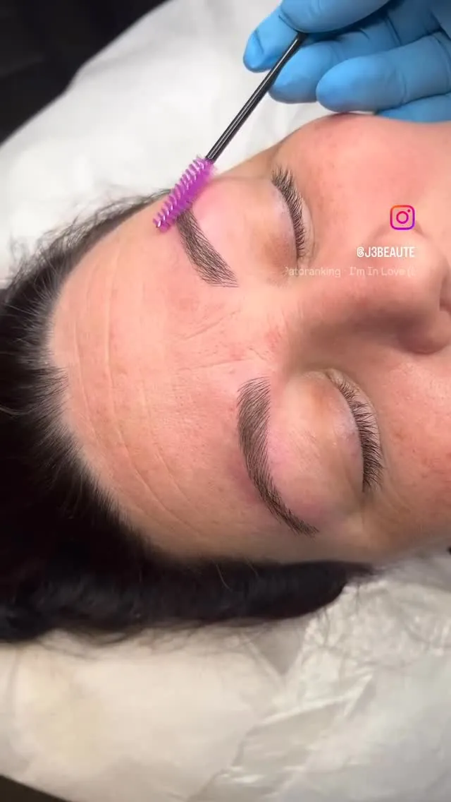 Defined brows